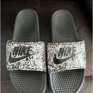Nike slides - men’s size 11 - worn once